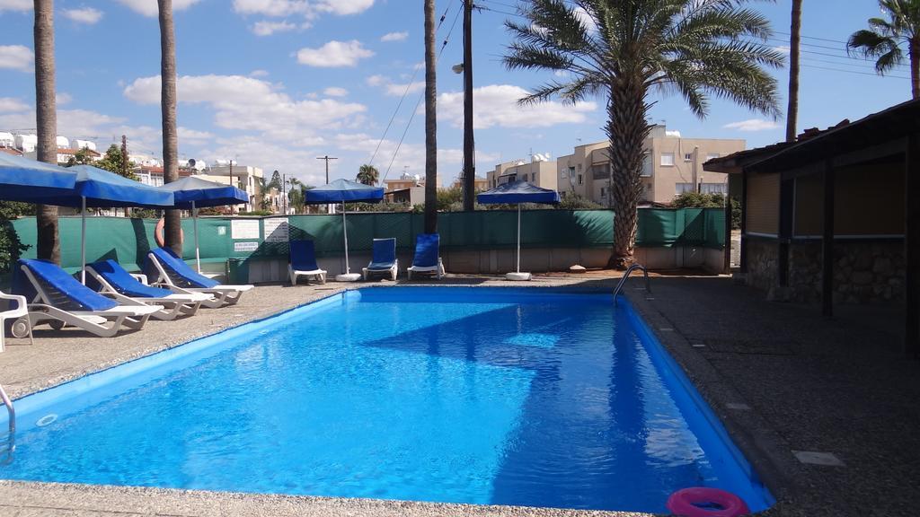 Klashiana Hotel Apartments オロクリニ エクステリア 写真